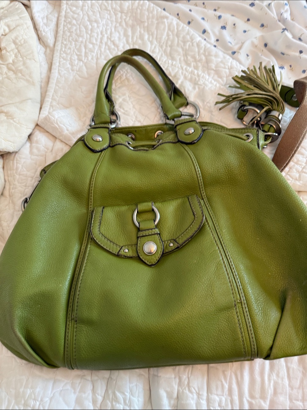 B Makowsky Green Women’s Leather Tote Handbag